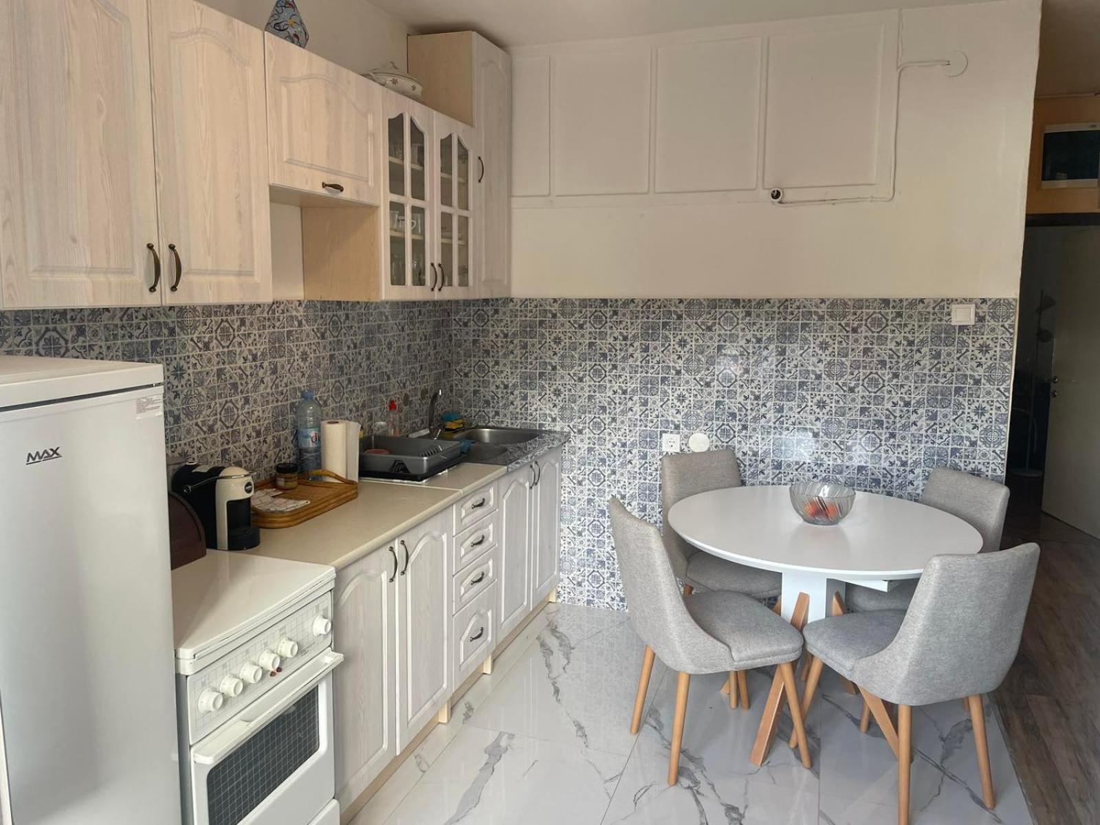 Apartment Vrbisao ツェティニェ エクステリア 写真