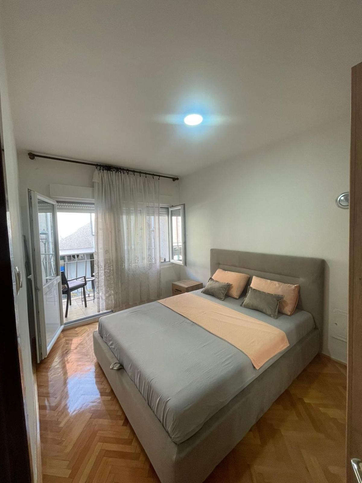 Apartment Vrbisao ツェティニェ エクステリア 写真